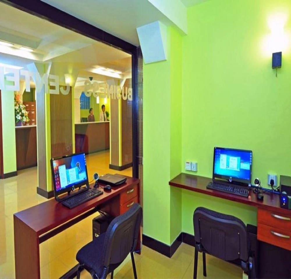 Clover Hotel Rangoon Eksteriør billede