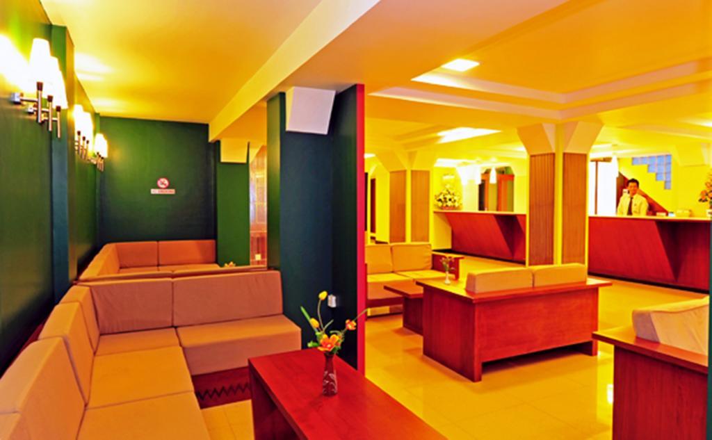 Clover Hotel Rangoon Eksteriør billede