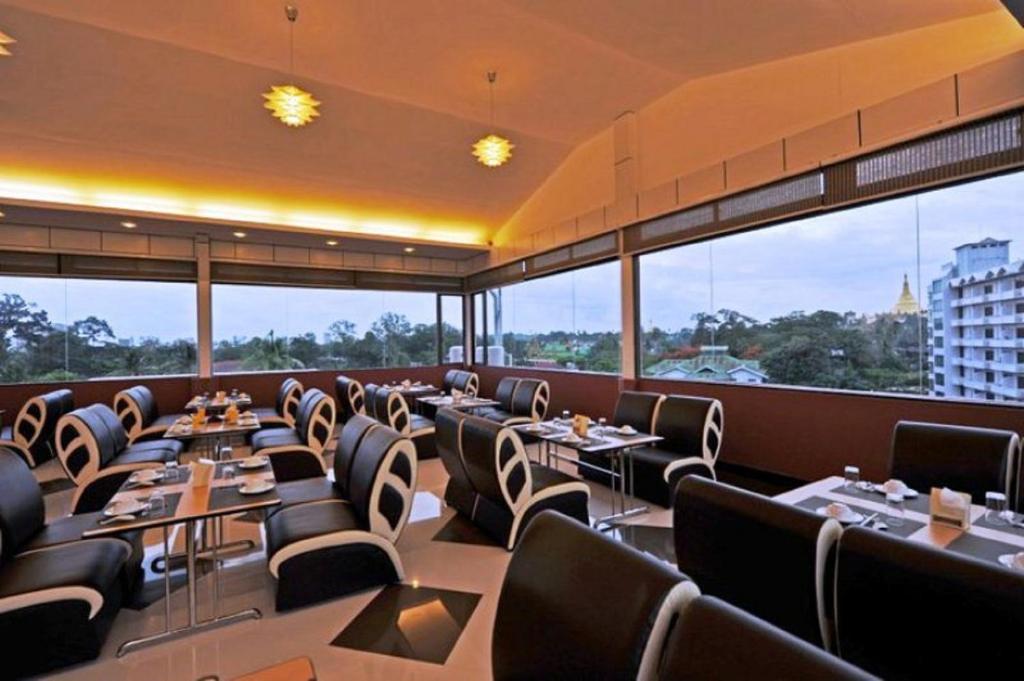 Clover Hotel Rangoon Eksteriør billede