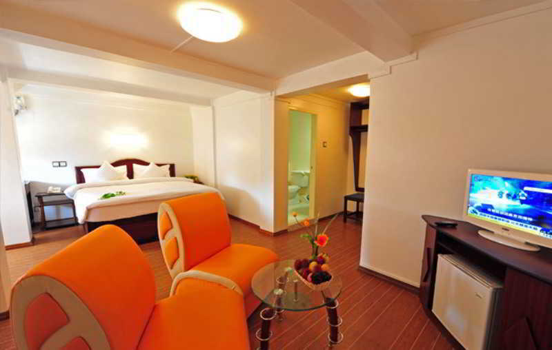 Clover Hotel Rangoon Eksteriør billede