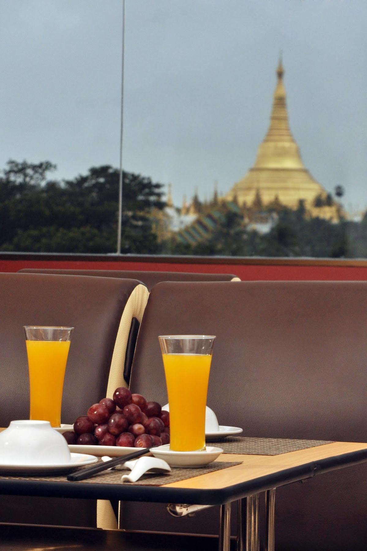 Clover Hotel Rangoon Eksteriør billede