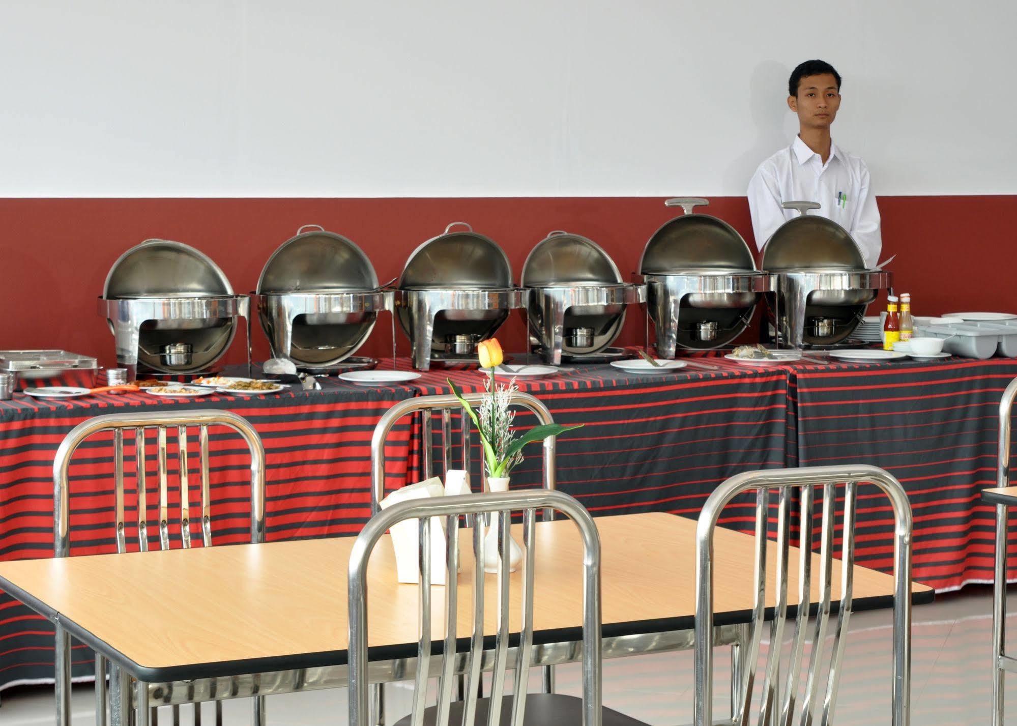 Clover Hotel Rangoon Eksteriør billede